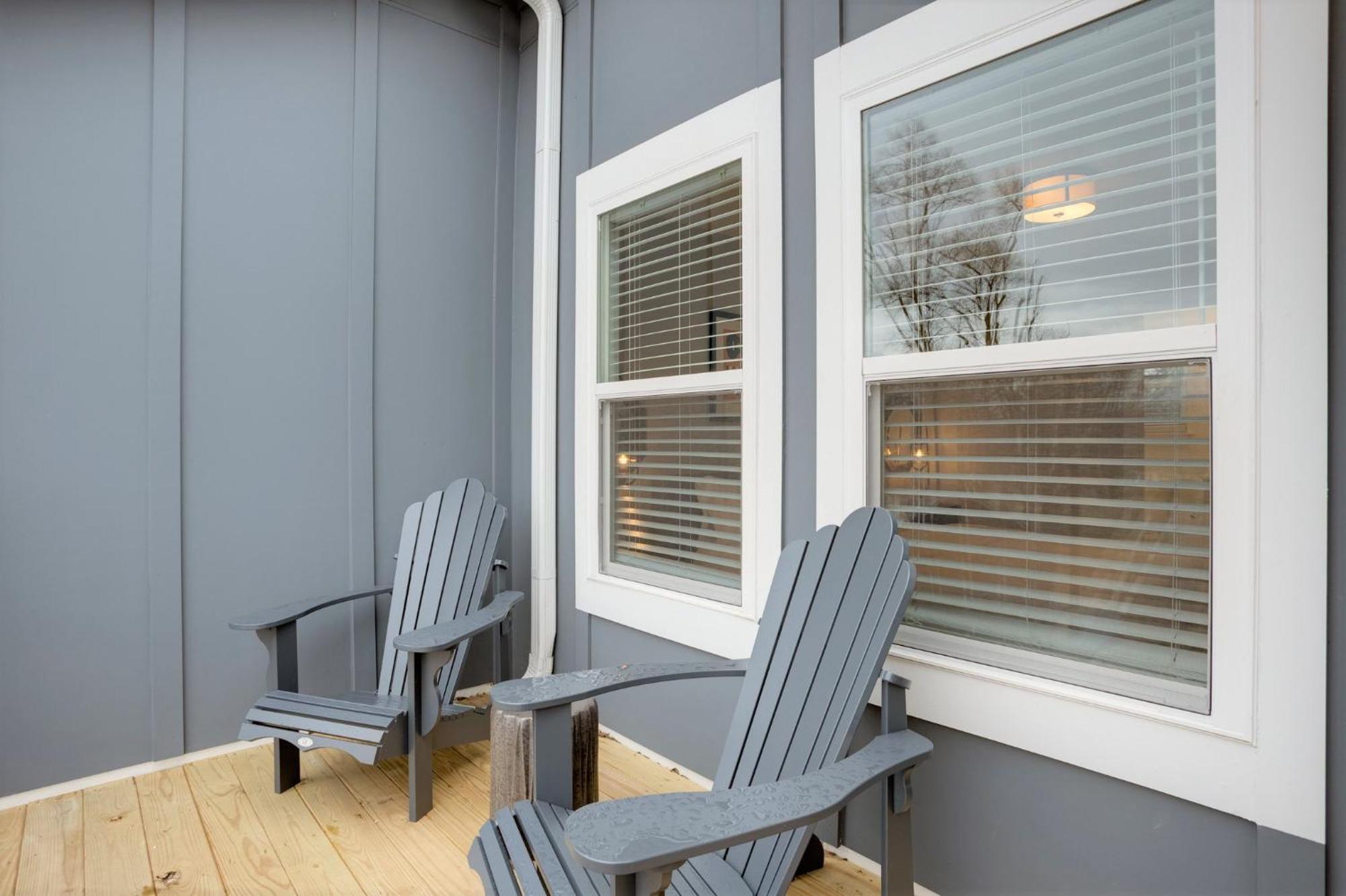 Modern Townhome, 10Min To Downtown! 8Min To Grand Ole Opry! Sleeps 8! Nashville Luaran gambar